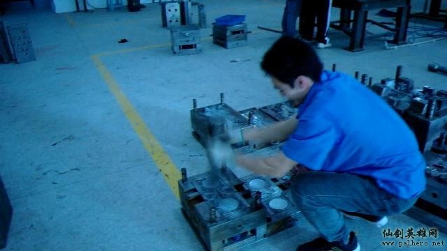 雨柔手办模具销毁 柔情版已停产